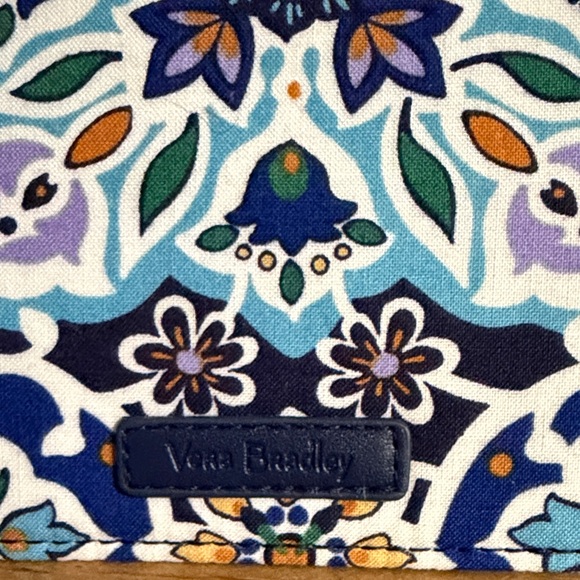 Vera Bradley blue Cotton Checkbook Cover Holder Wallet Lisbon Medallion Cool - Picture 4 of 5
